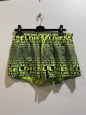 Diesel men’s swim shorts sz large